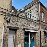 Maisons Des Gemmes Divises En 9 Daire *