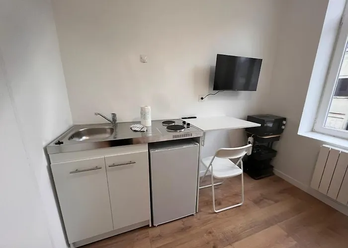 Maisons Des Gemmes Divises En 9